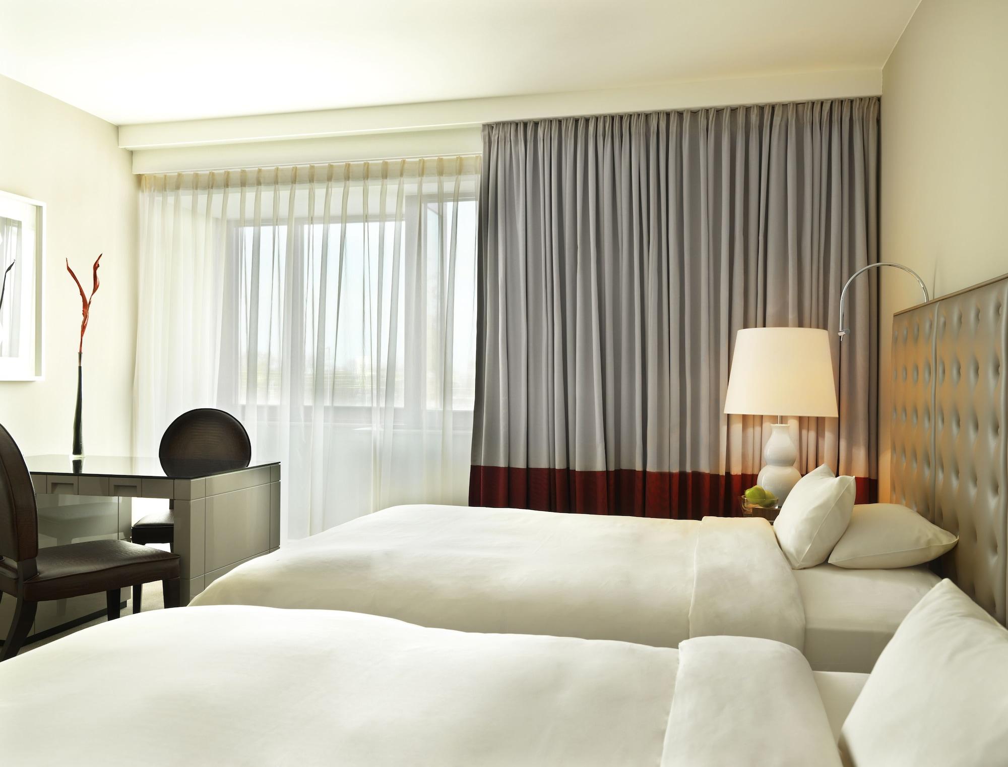 Hotel Hyatt Regency Kolonia