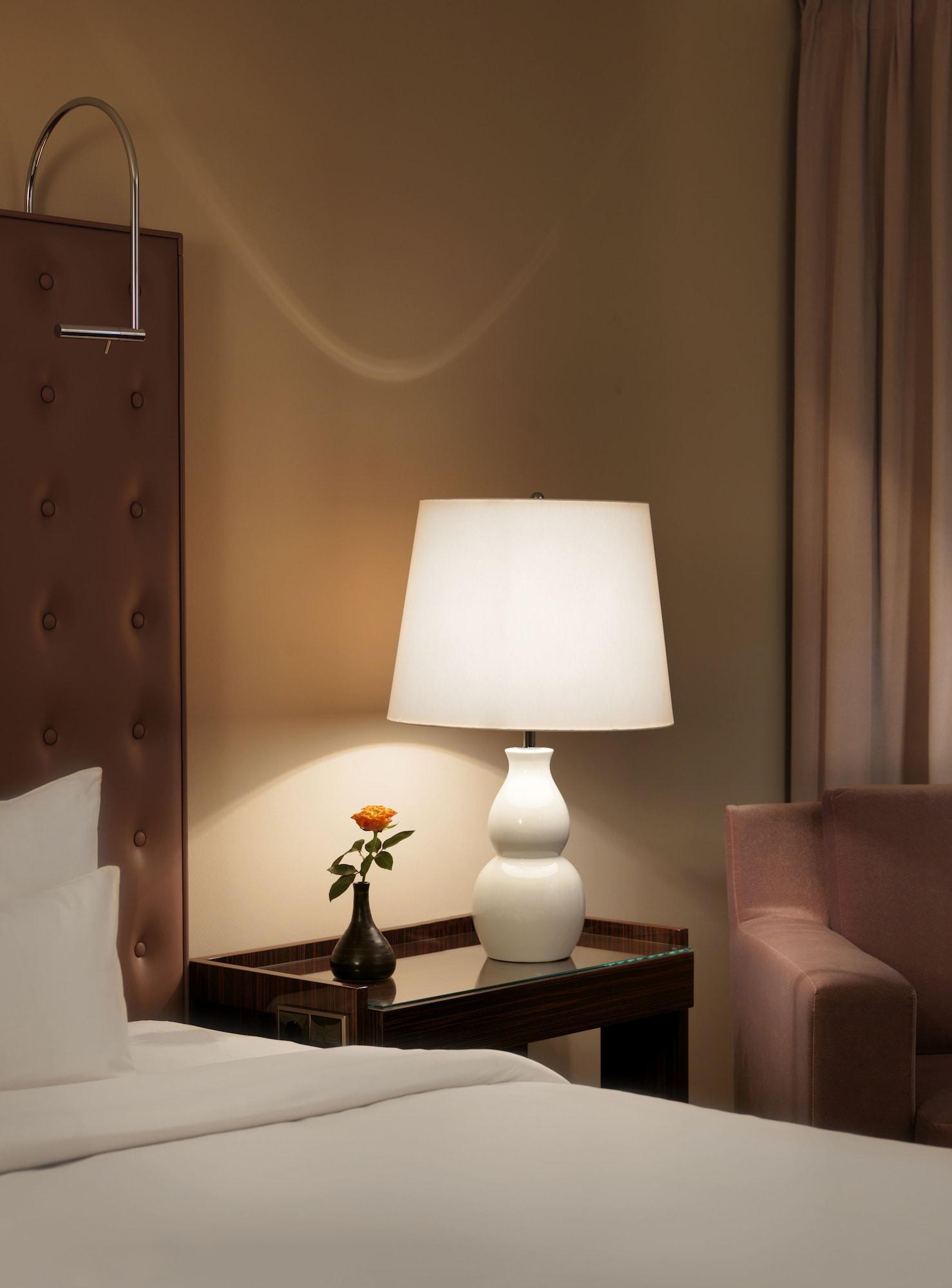 Hyatt Regency Kolonia