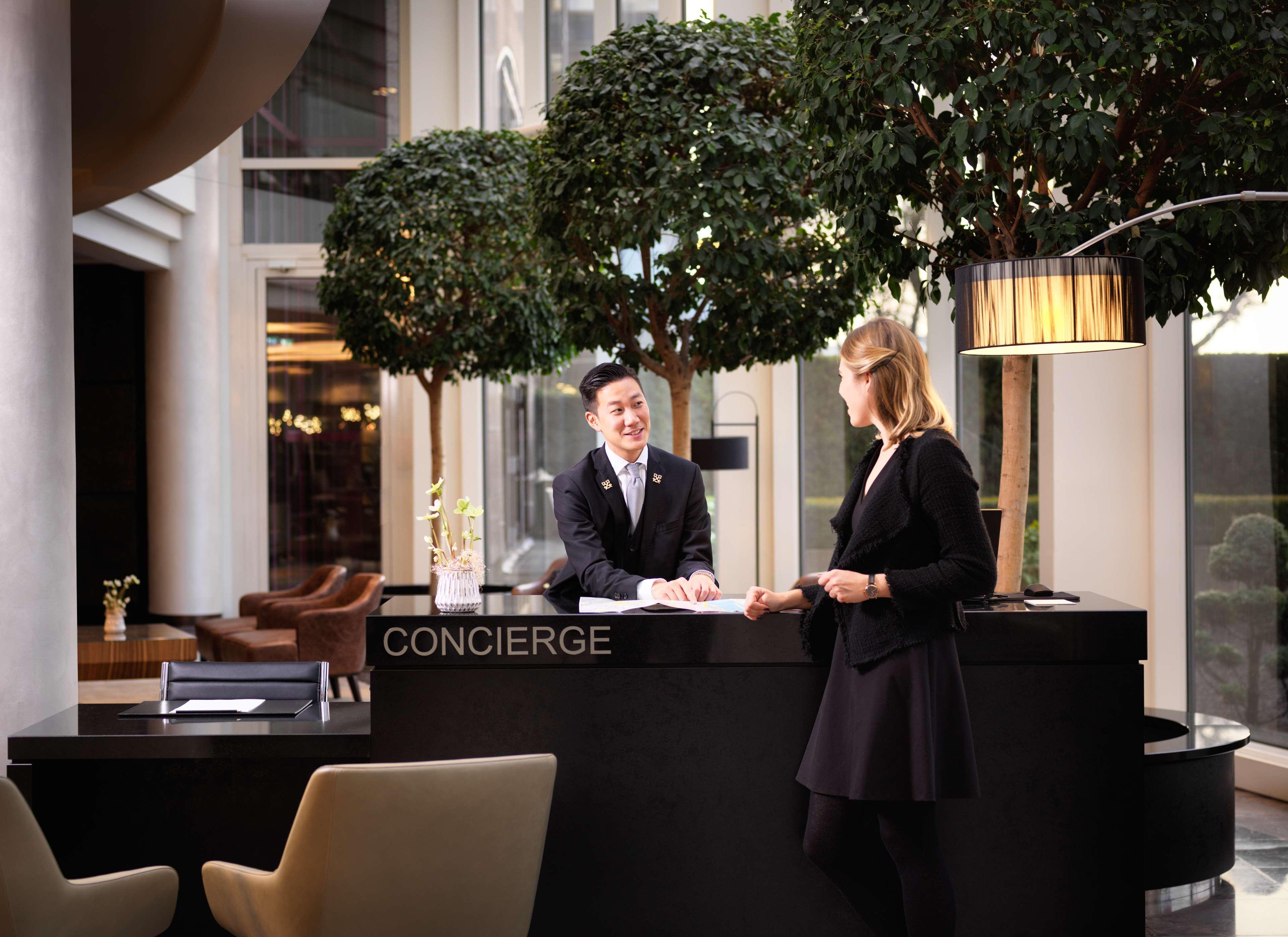 Hyatt Regency Kolonia